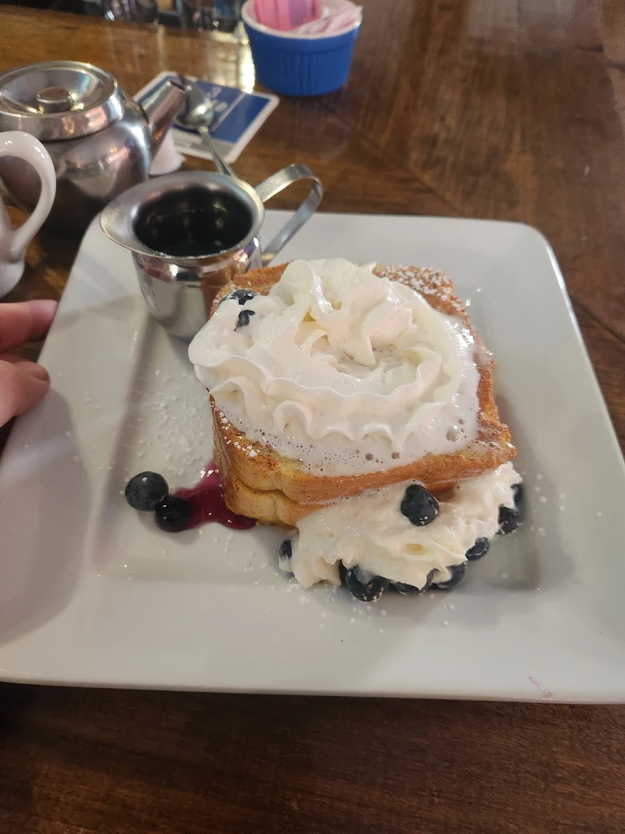 Blueberry French Toast, The King George Pub