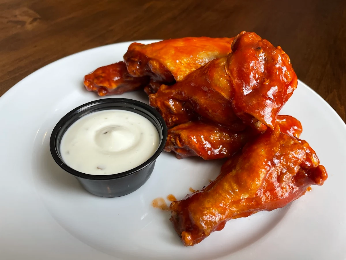 Classic Wings, The King George Pub