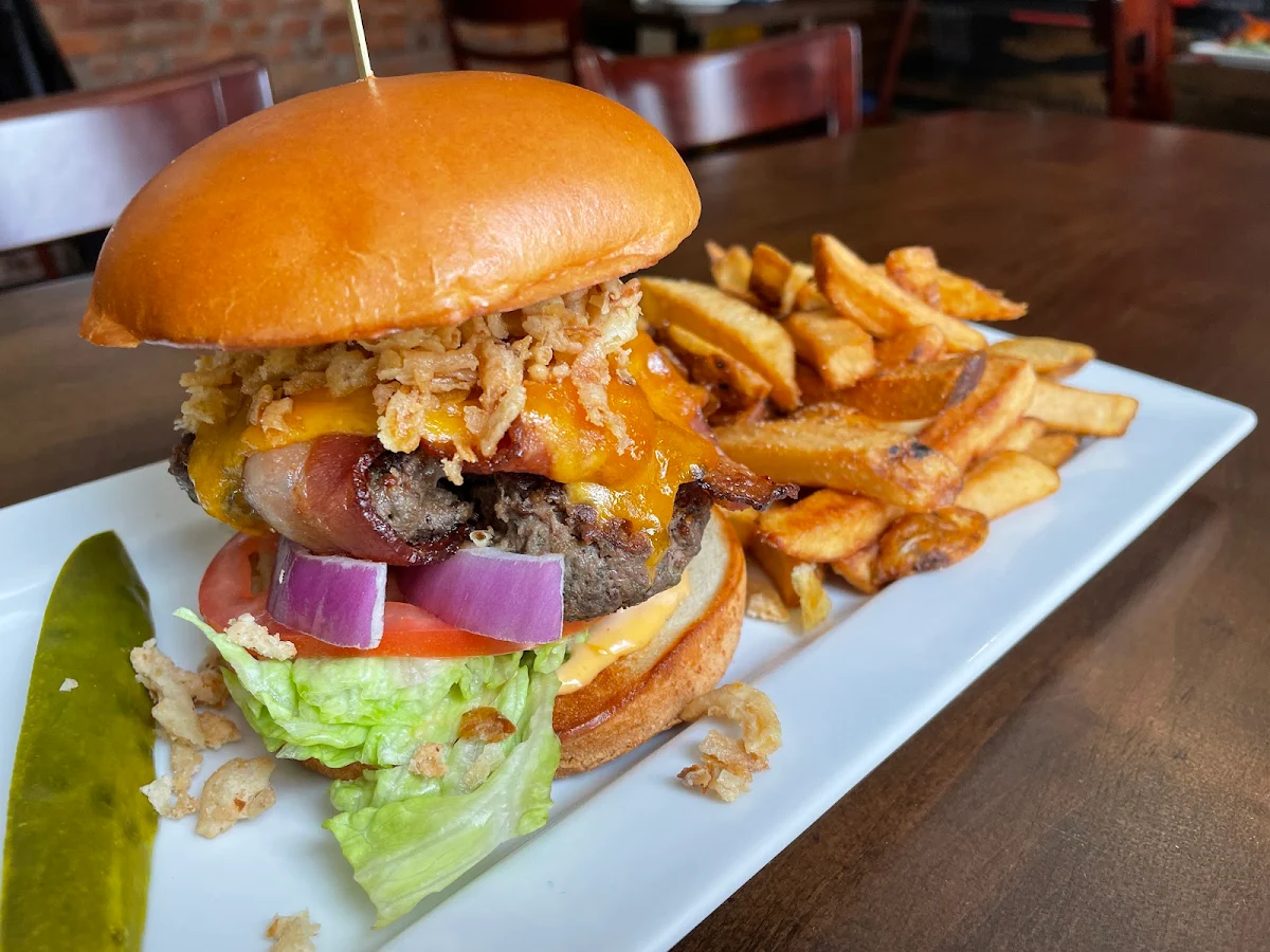 The Og Burger, The King George Pub