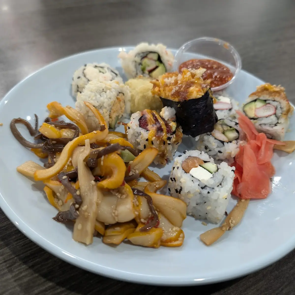Squid Salad Sushi