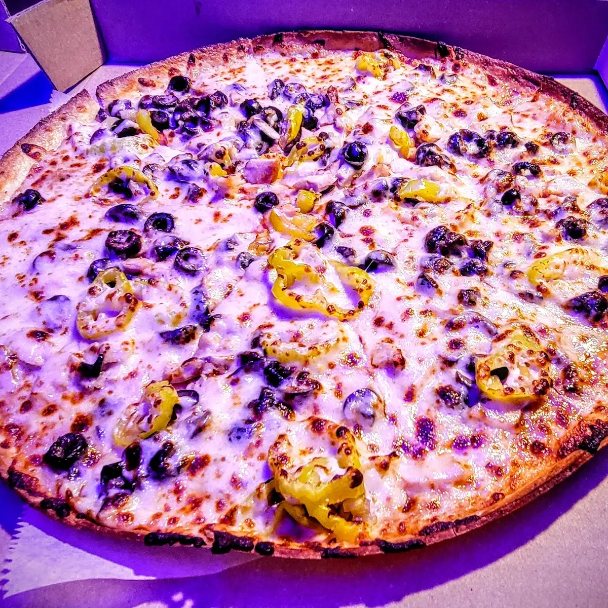 Thin Crust Pizza