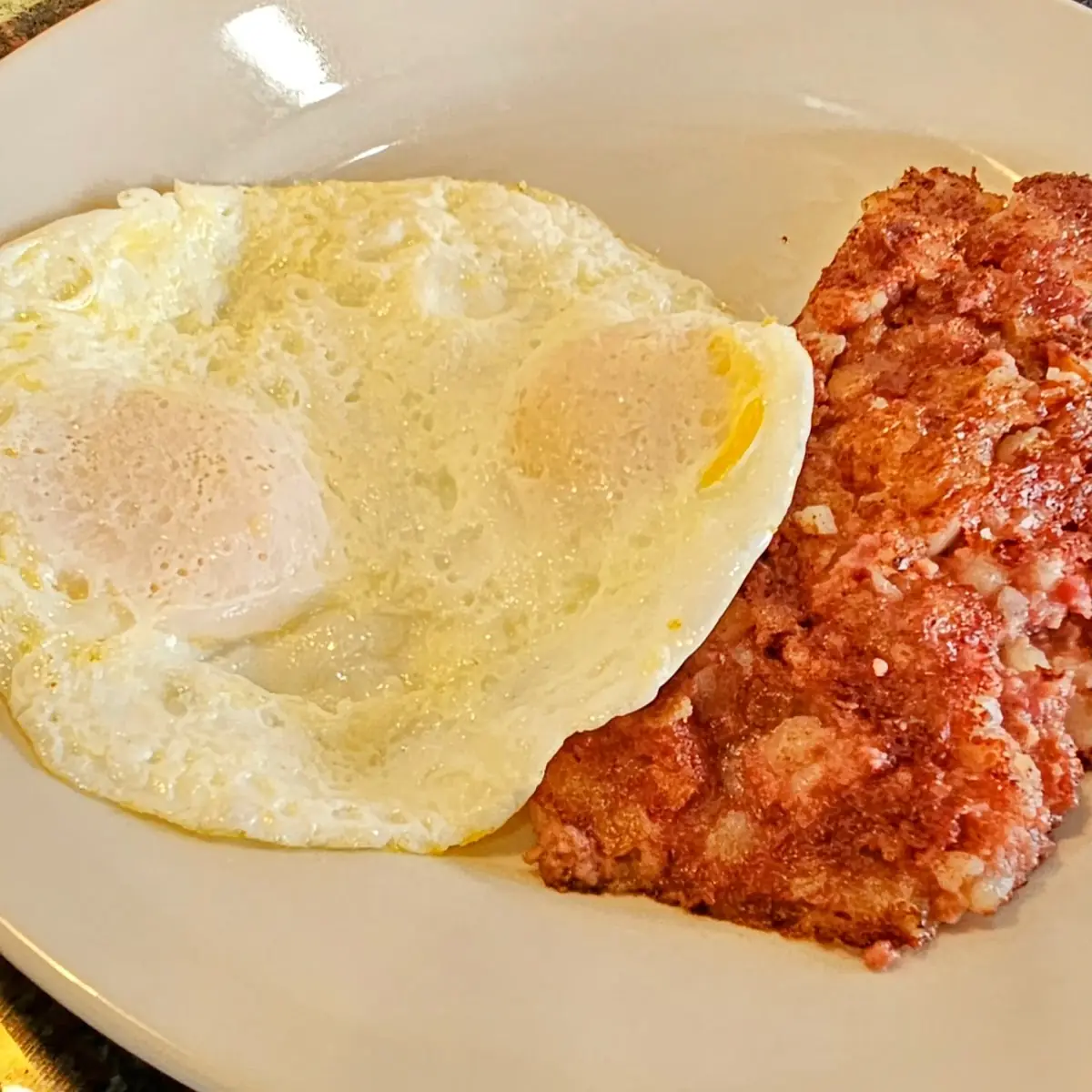 Two Eggs & Corned Beef Hash