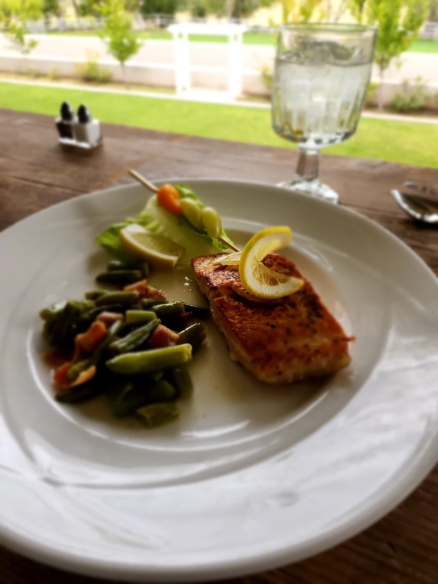 Salmon with Green Beans