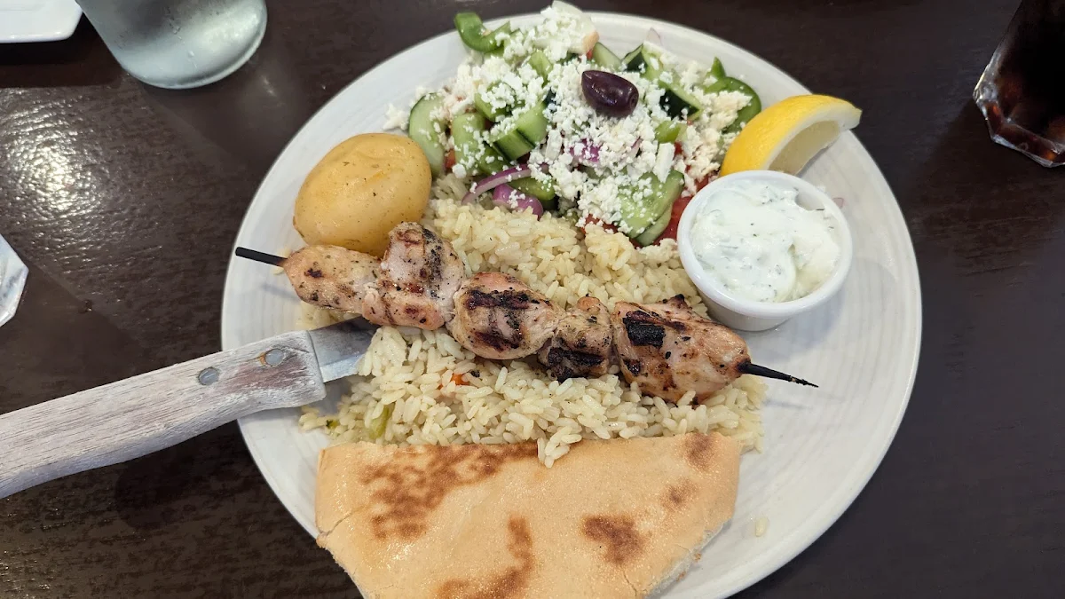 Chicken Souvlaki Platter, Gino's Restaurant