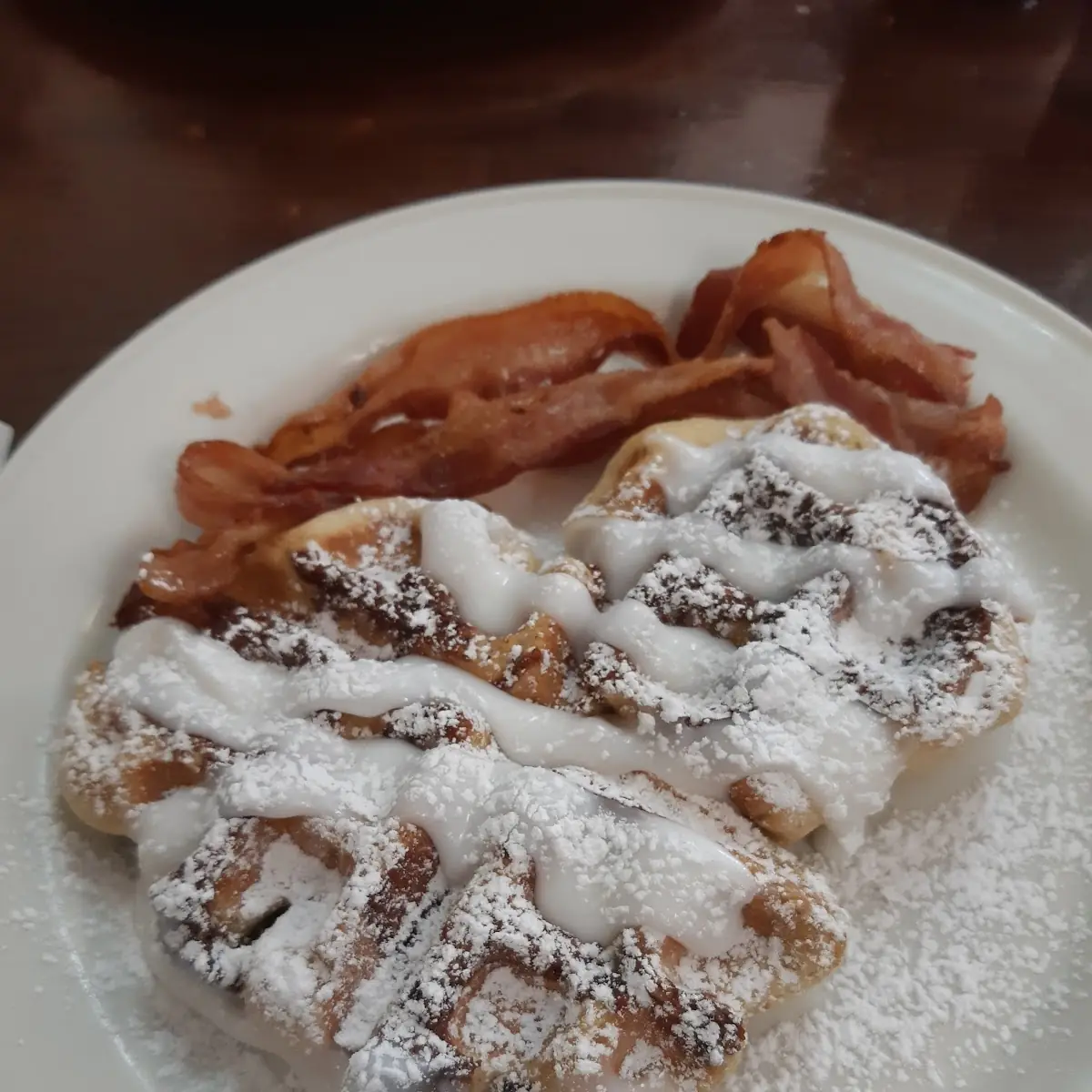 Cinnamon Bun Waffle, Scoops Restaurant Breakfast and Lunch