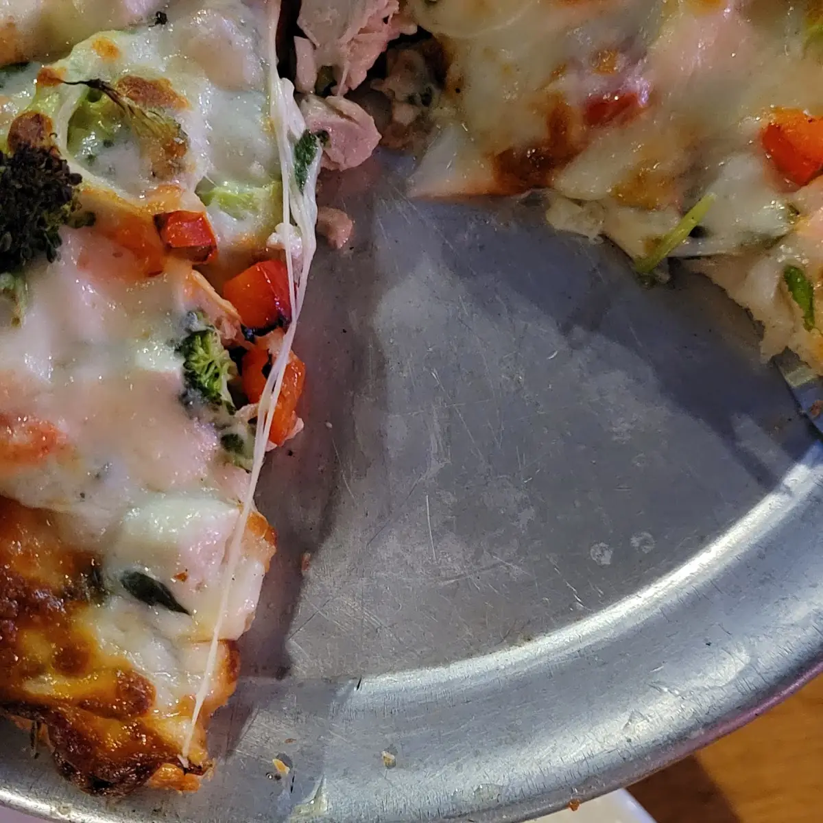 Chicken Alfredo Pizza