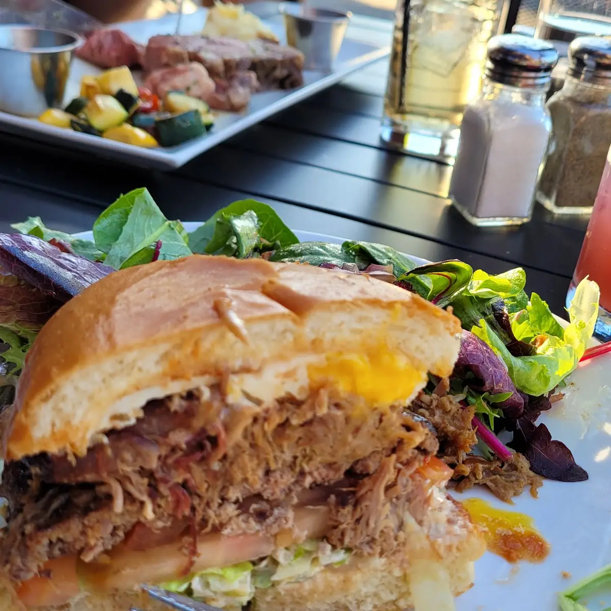 Pulled Pork Burger