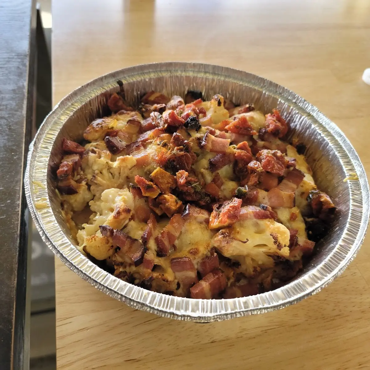 Supped Up Mac & Cheese with Cherry Tomatoes & Bacon Chunks