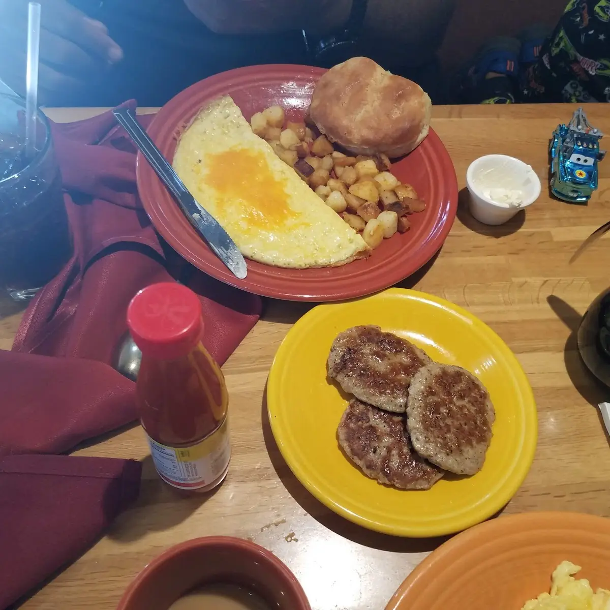 Cheese Omelette and Turkey Sausage