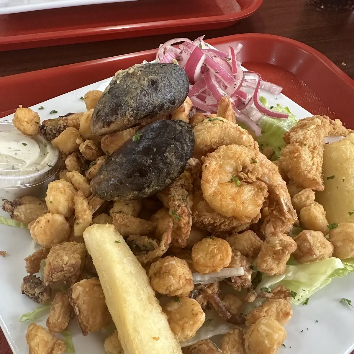 Fried Mixed Seafood Platter