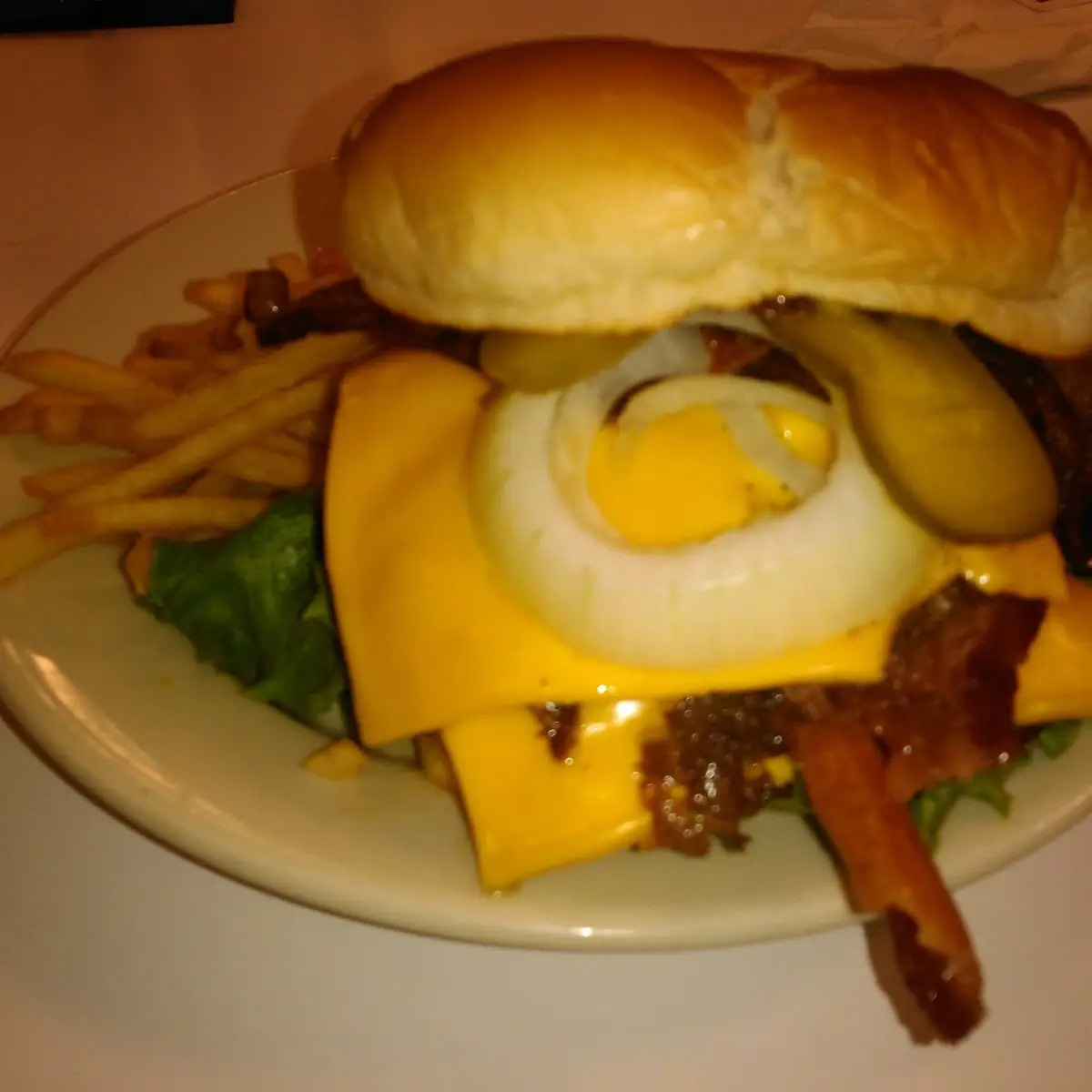 Triple Cheeseburger