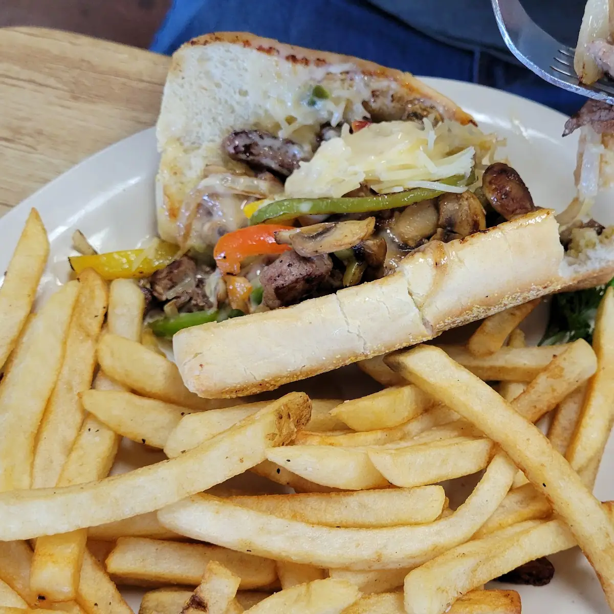 Traditional Cheese Burger