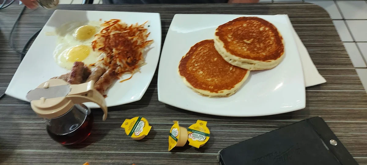 Hashbrowns and Pancakes