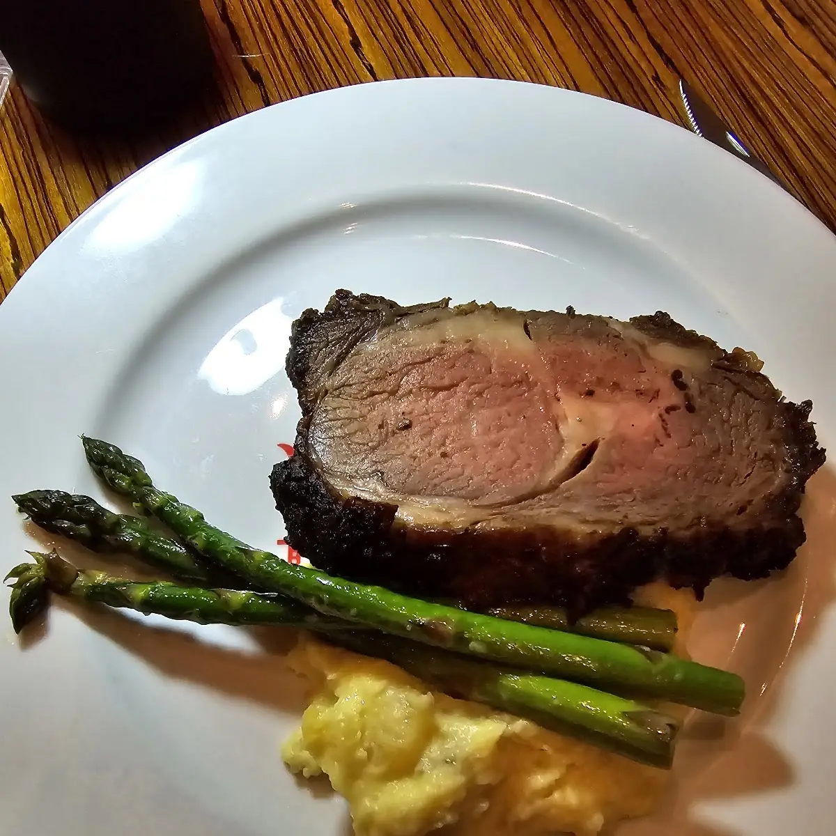 Prime Rib Asparagus with Mashed Potatoes