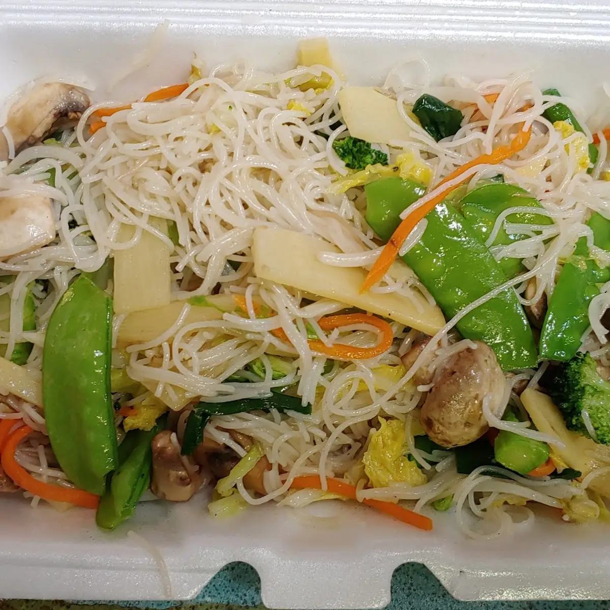 Vegetable Chow Mei Fun