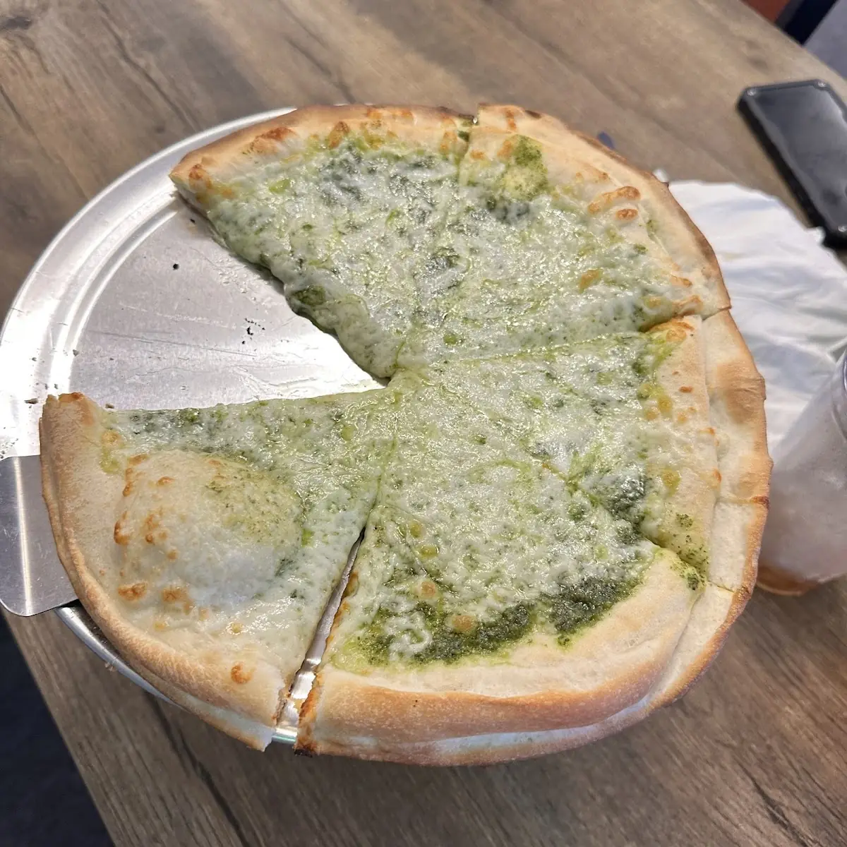 Pesto Pizza