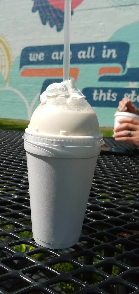 Peanut Butter Medium Shake with Reese's Cups Inside
