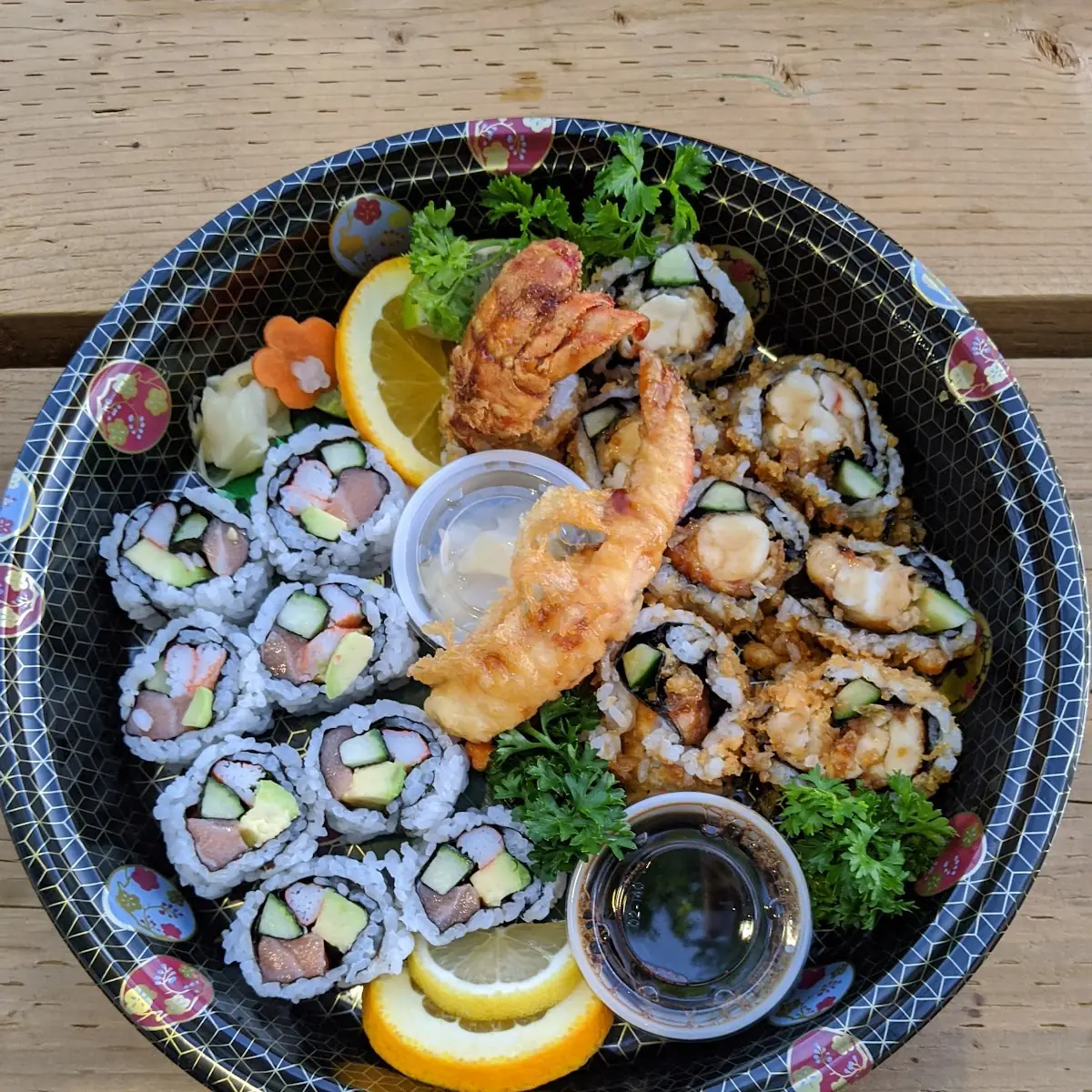 Highlights, Sushi Sun Restaurant
