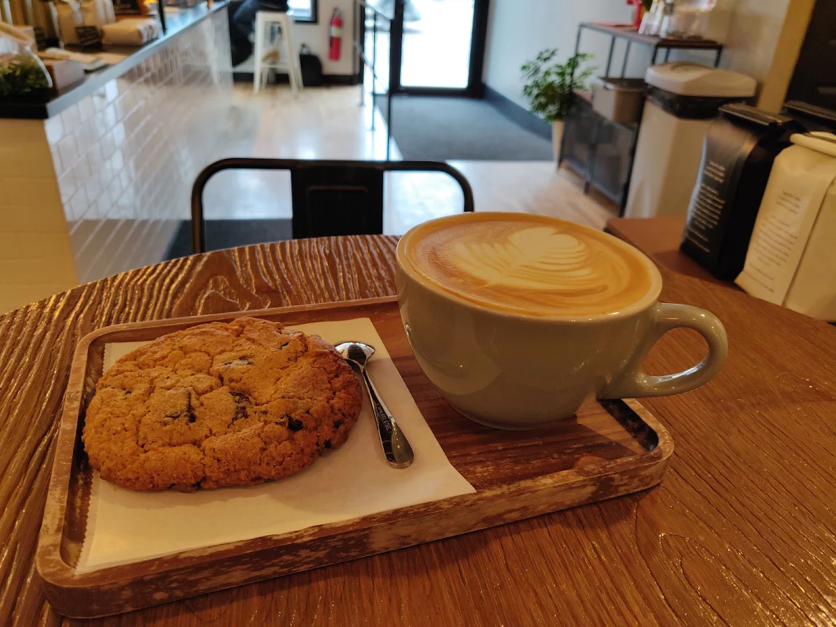 Chocolate Chip Cookie