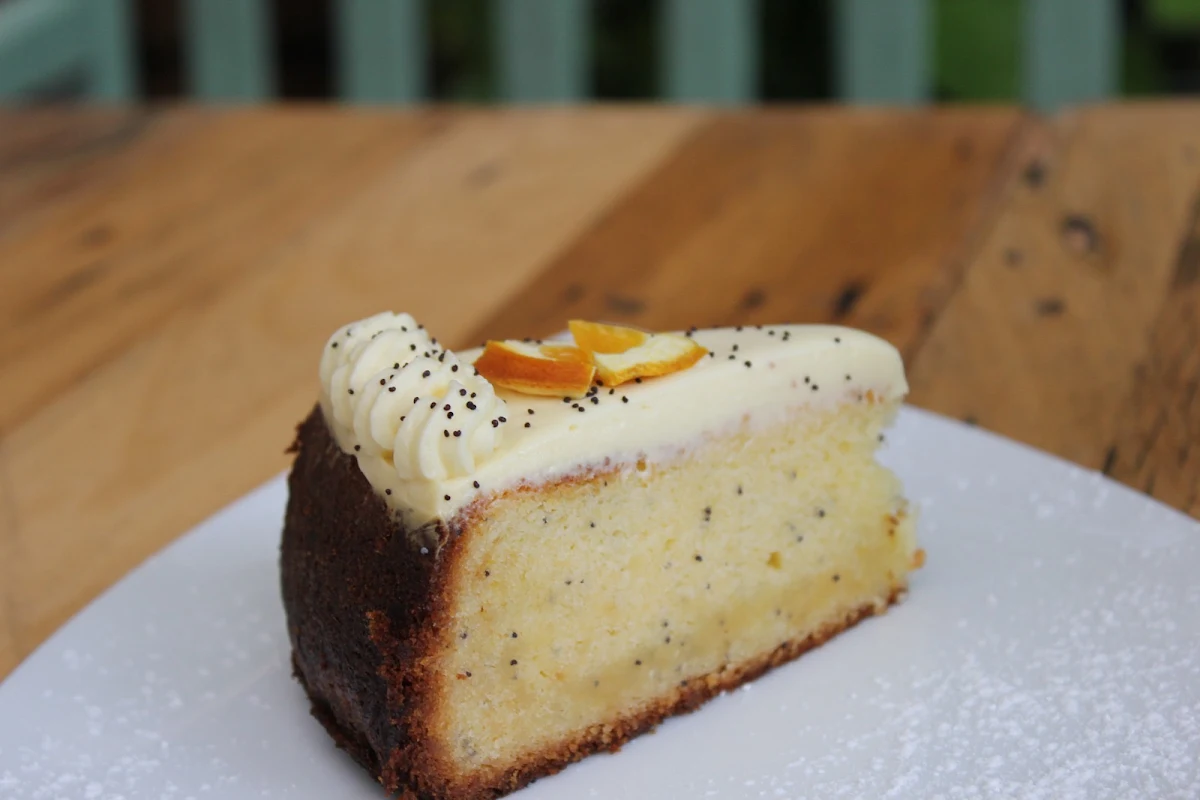 Orange and Poppyseed Cake