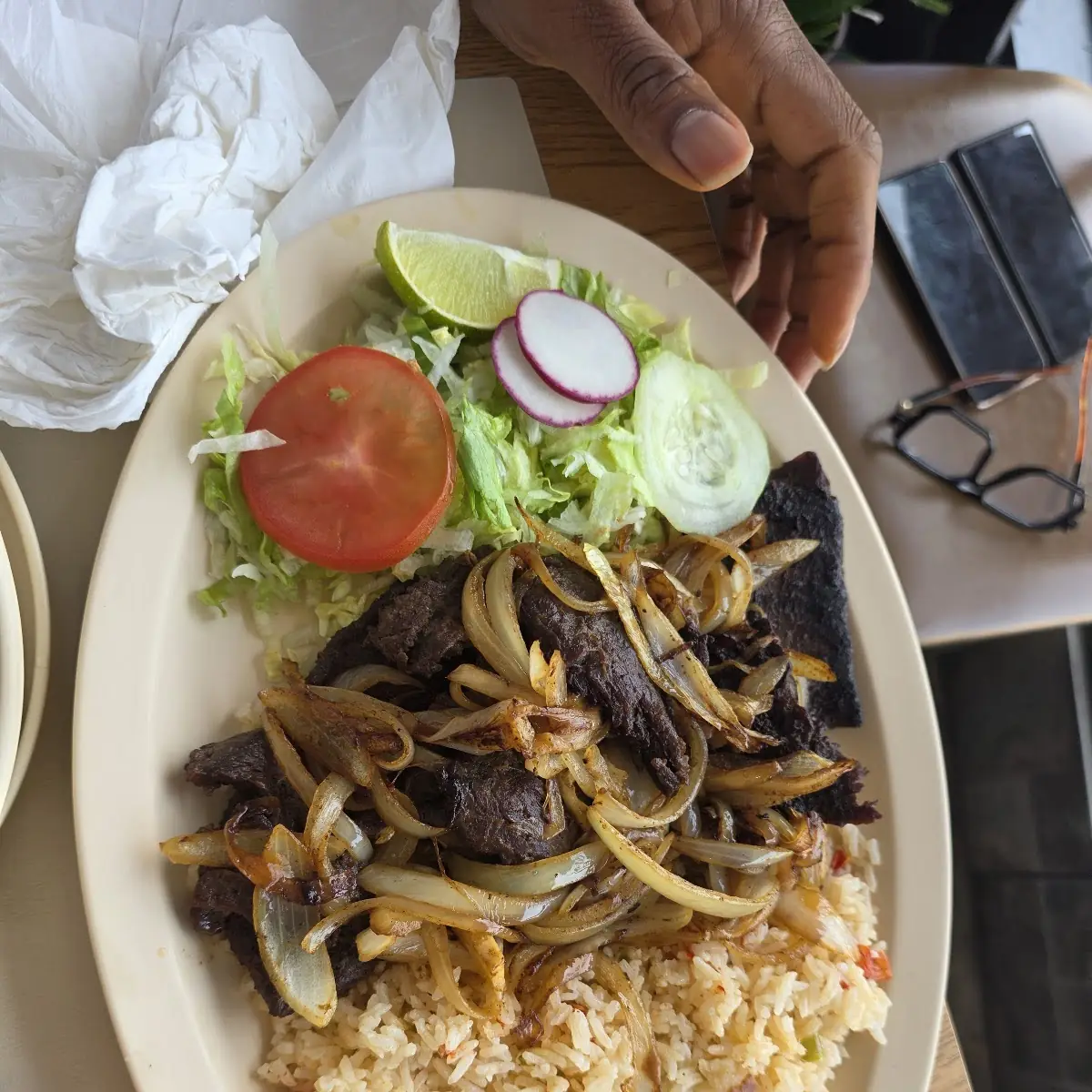Bistec Encebollado