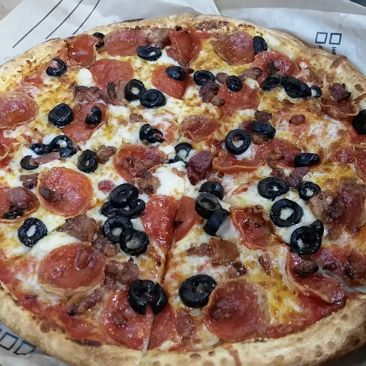 Custom Thin Crust Pizza