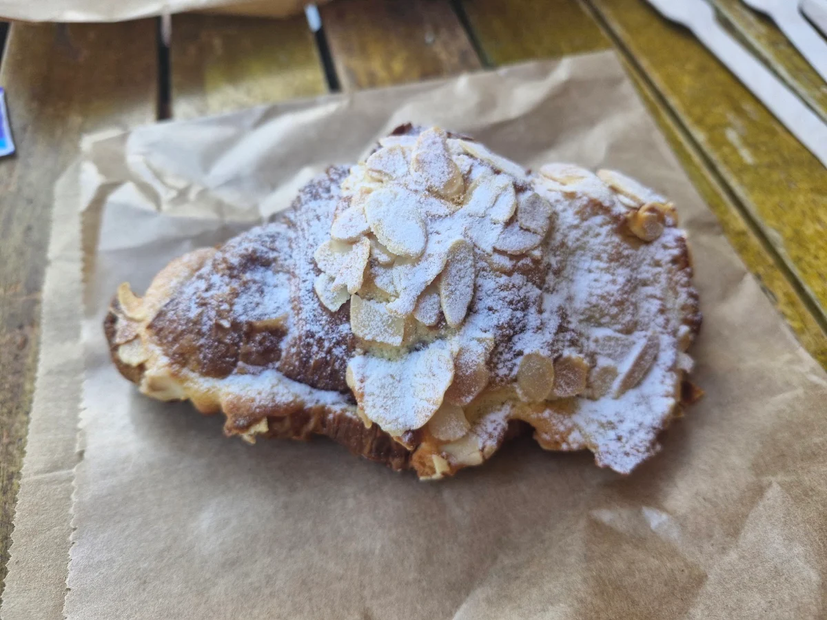 Highlights, Bakery 37