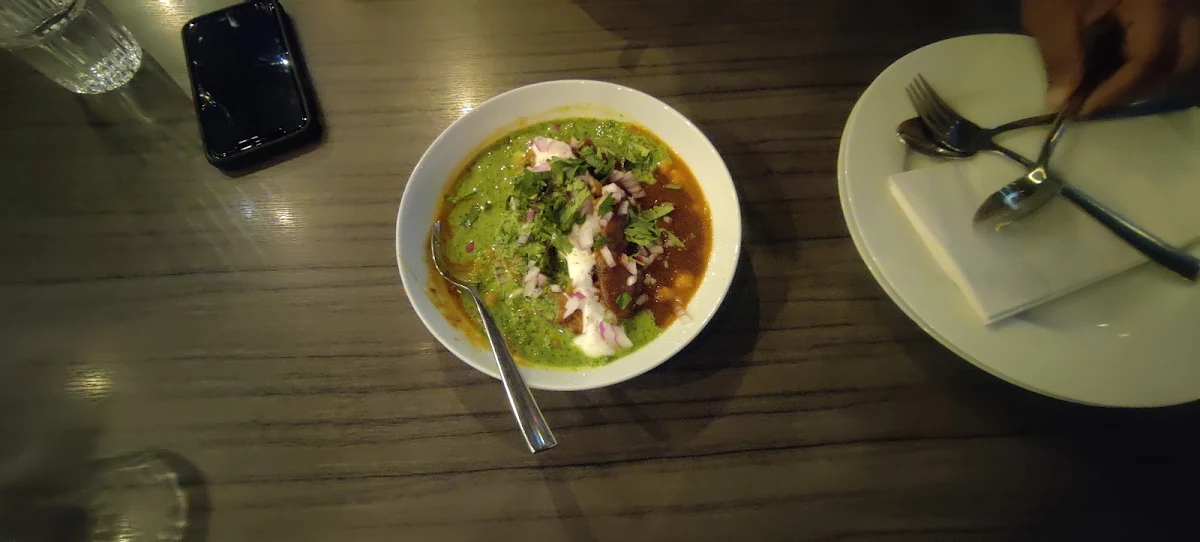 Aloo Tikki Chaat