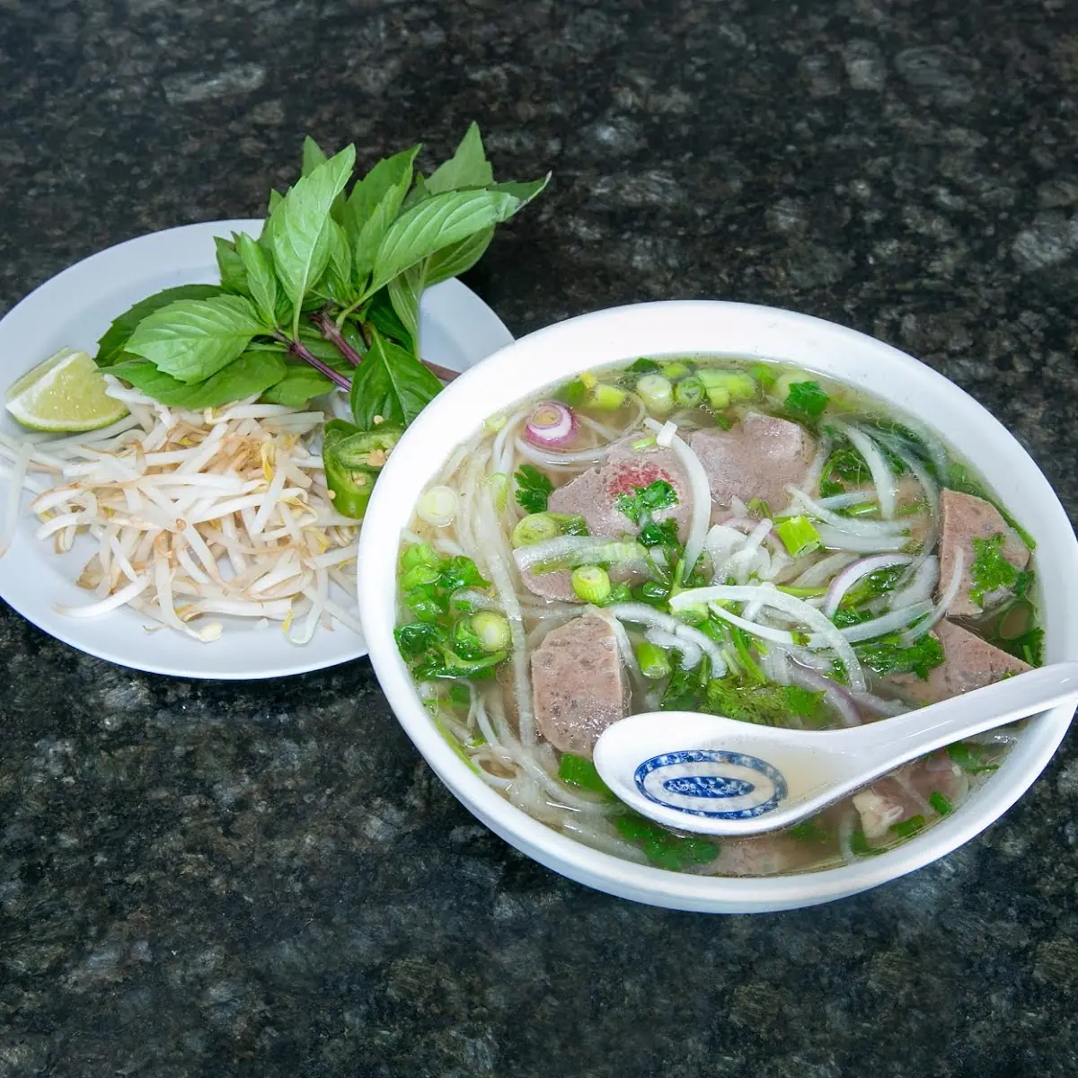 Phở Đặc Biệt