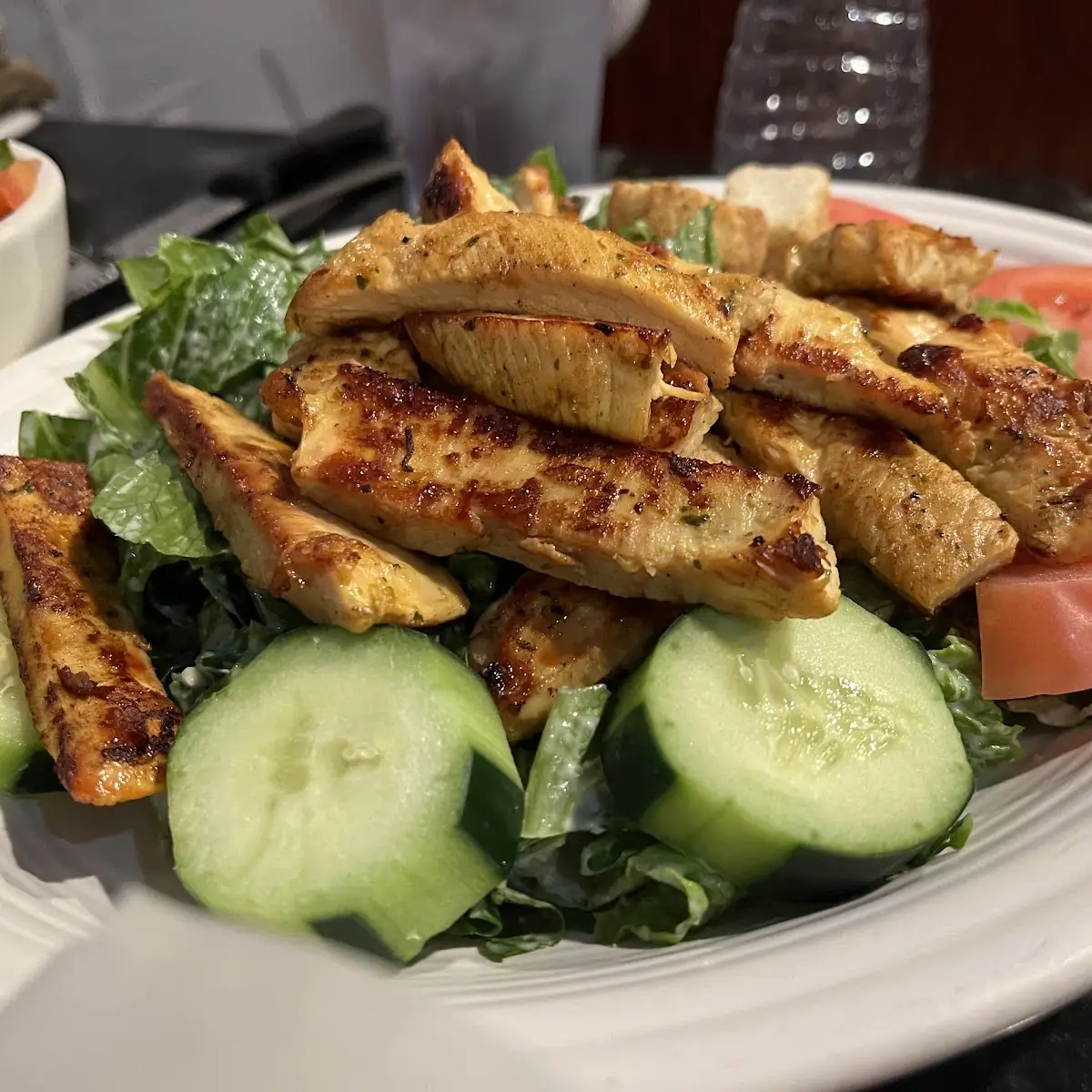 Garden Salad with Grilled Chicken