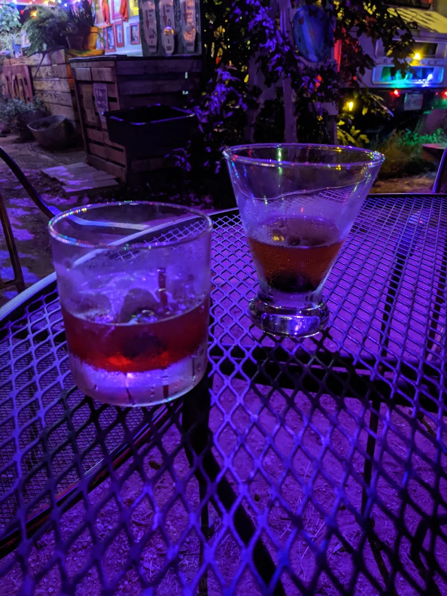 Old Fashioned and Manhattan