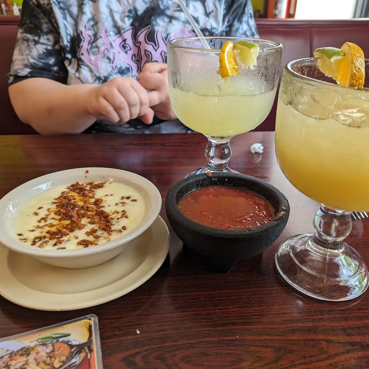 Queso Fundido Con Chorizo