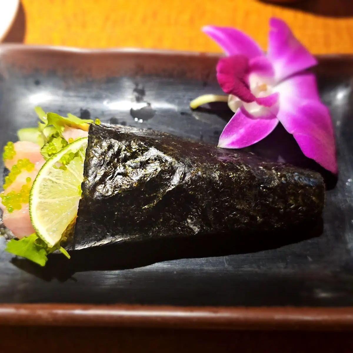 Yellowtail Hand Roll