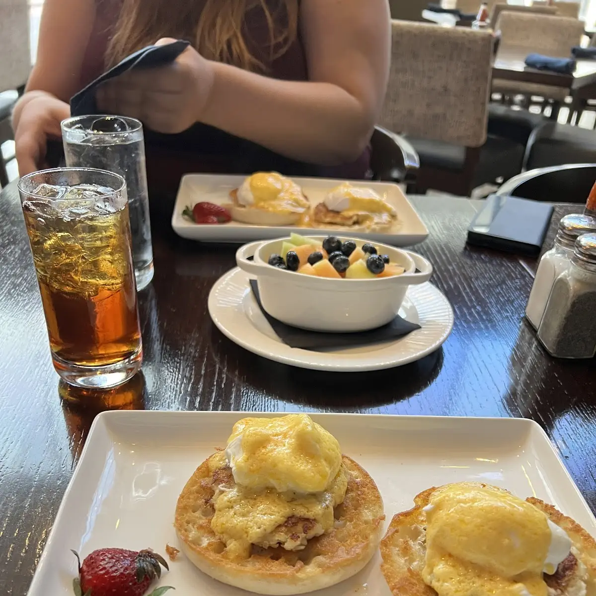 Crab Cake Benedict