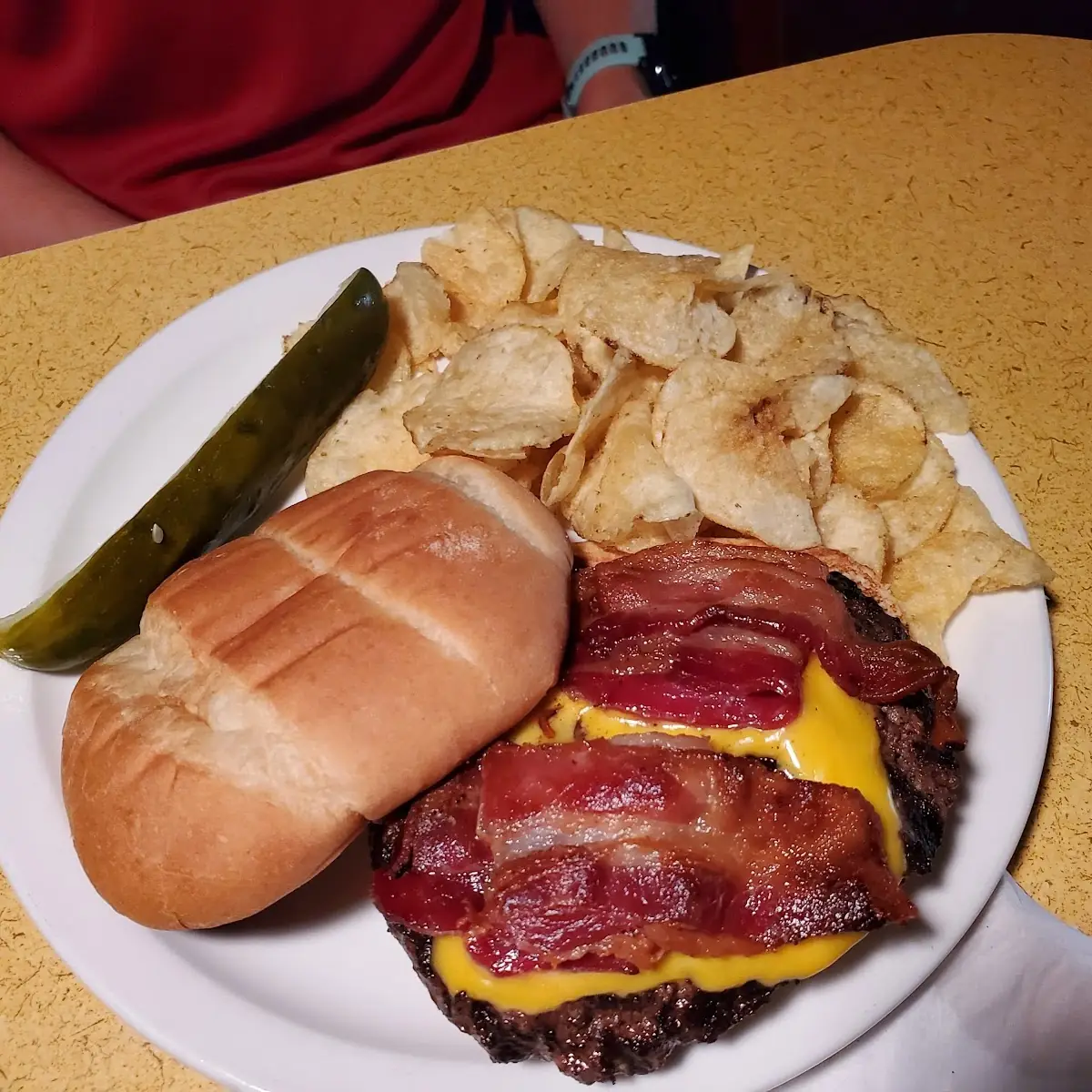 Bacon Cheeseburger