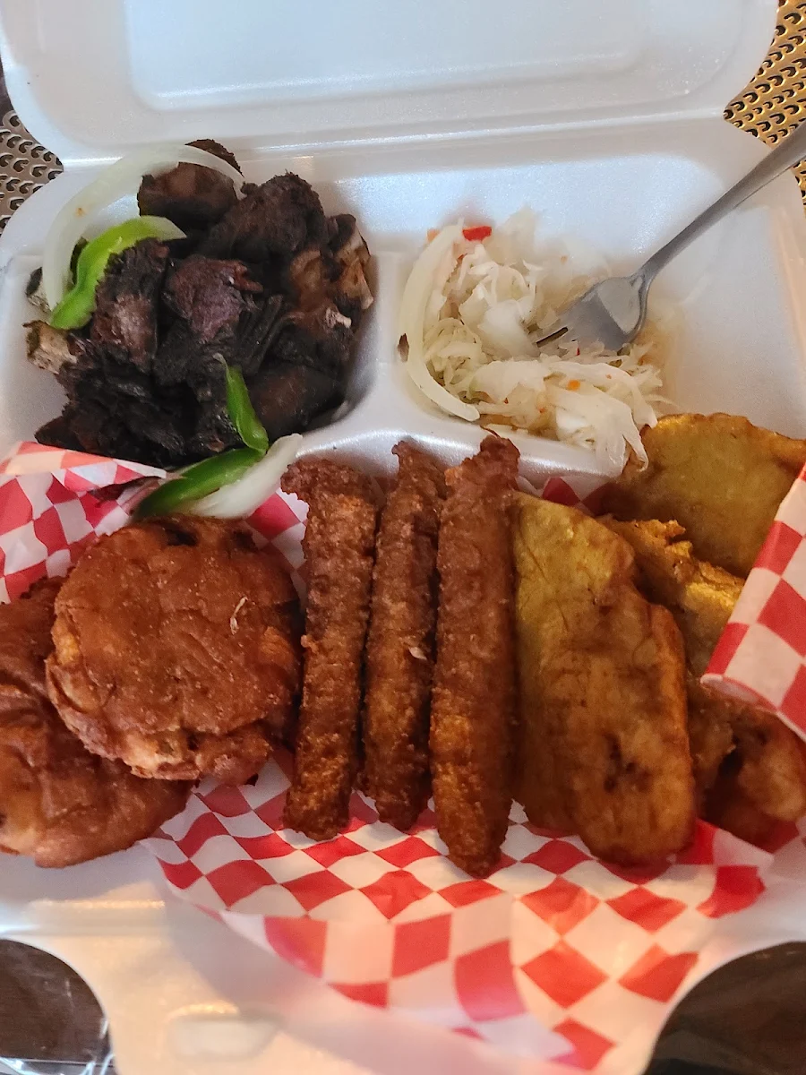 Griot Banane Peze, Tipikliz