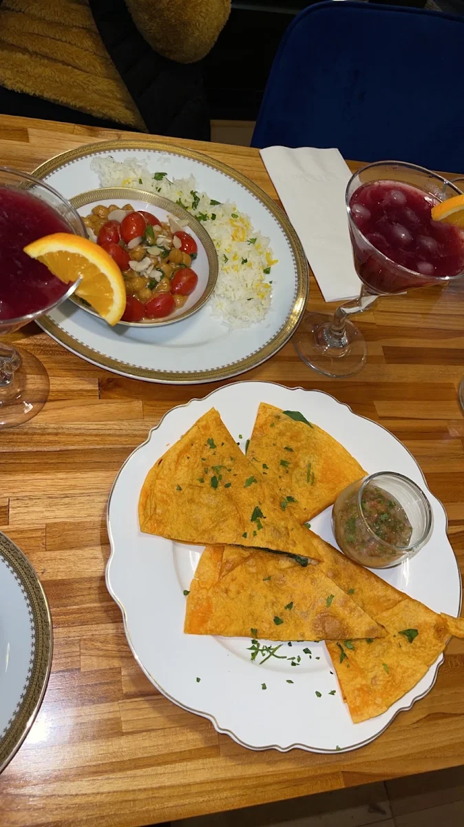 Quesadillas and Rice with Chickpeas, Azalea