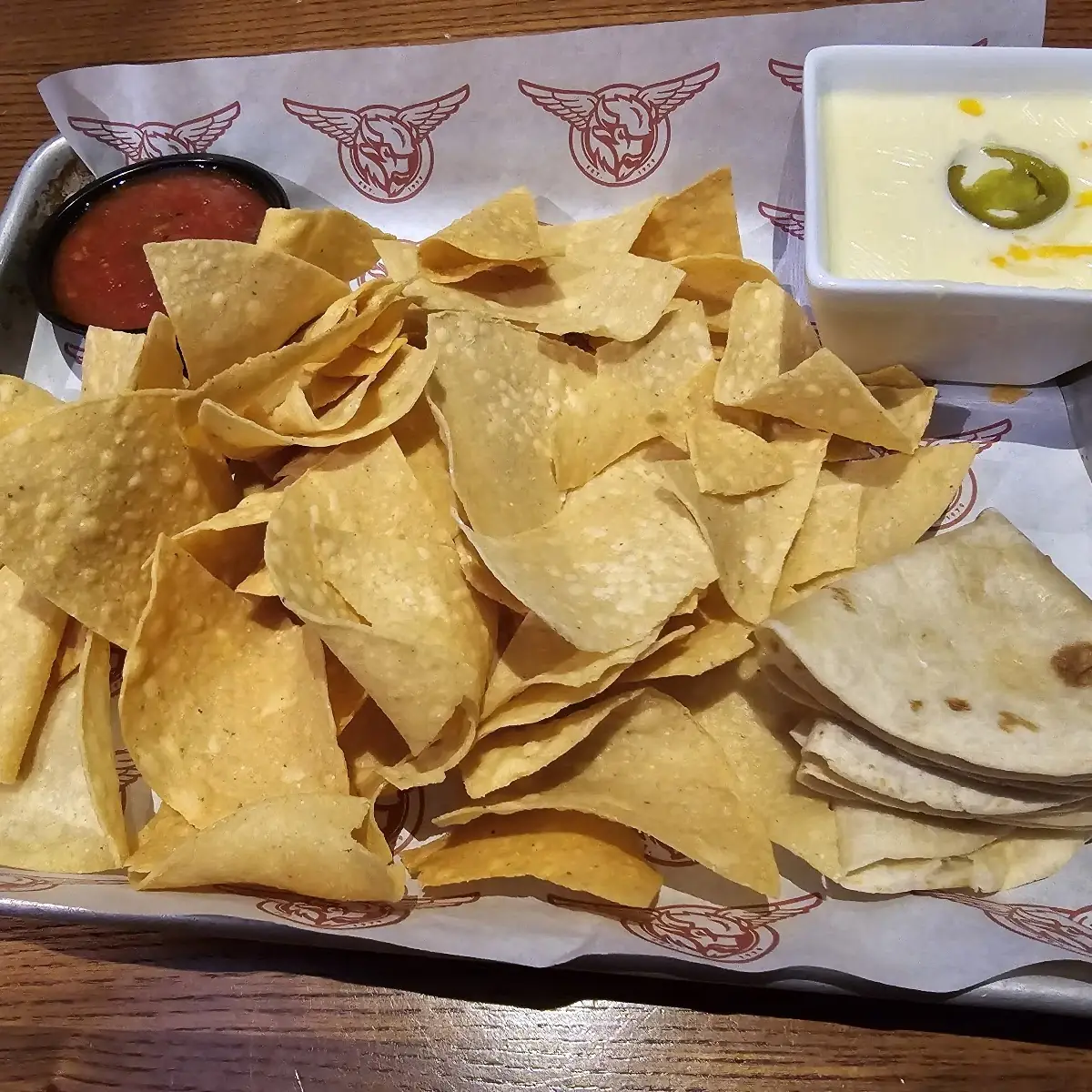 Chips & Queso Platter Serves 8