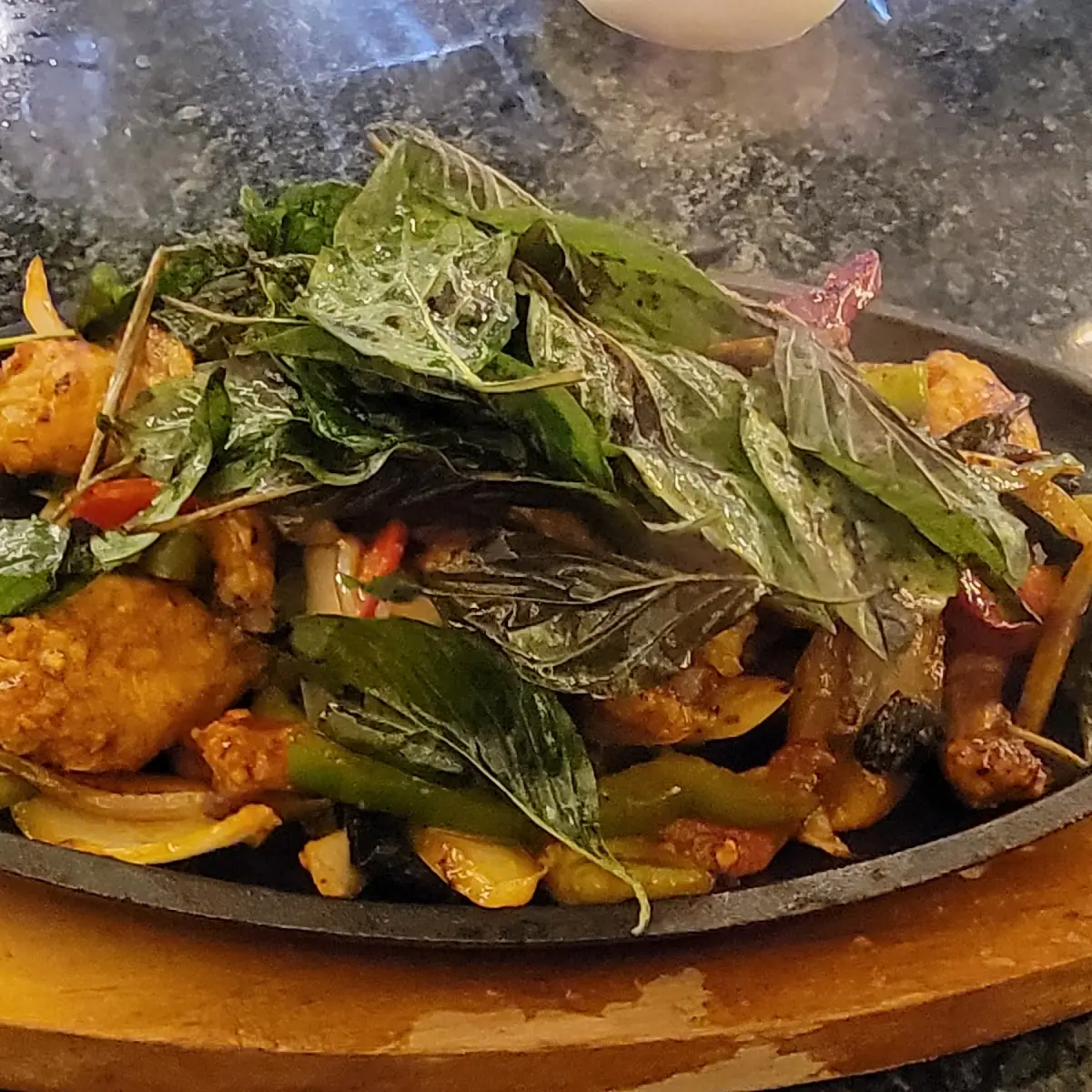 Frog Legs in Basil Sauce