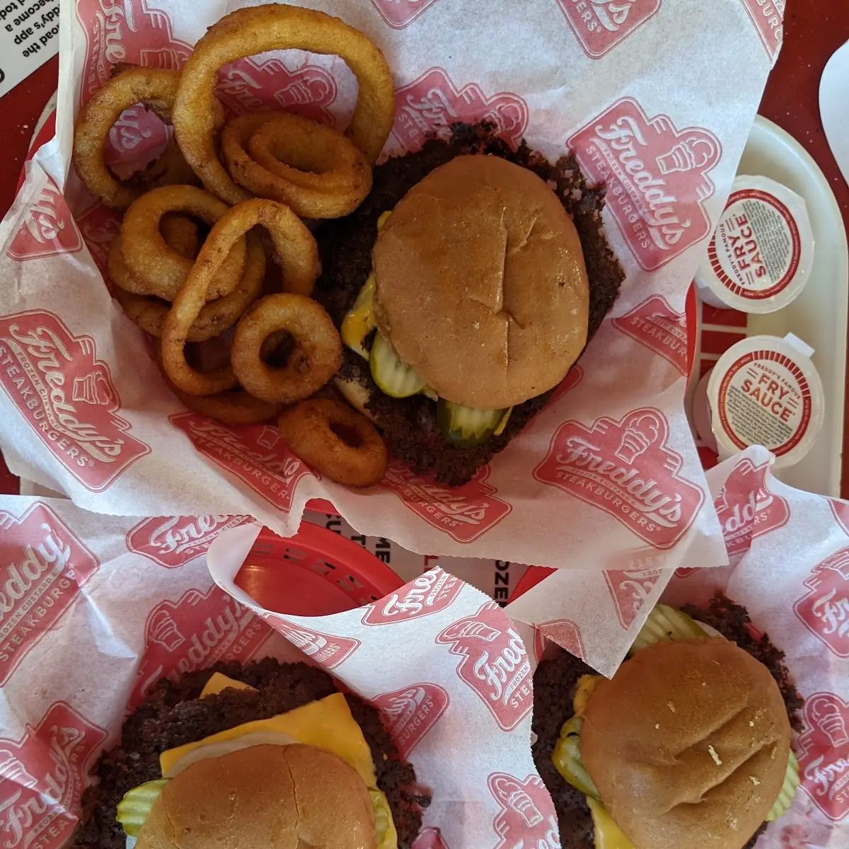 Double Cheeseburgerand Onions Rings
