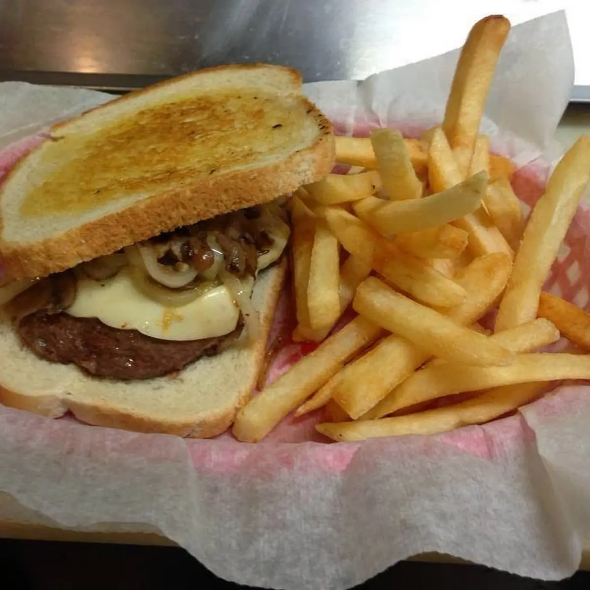 6 Oz Steak Sandwich & Fries