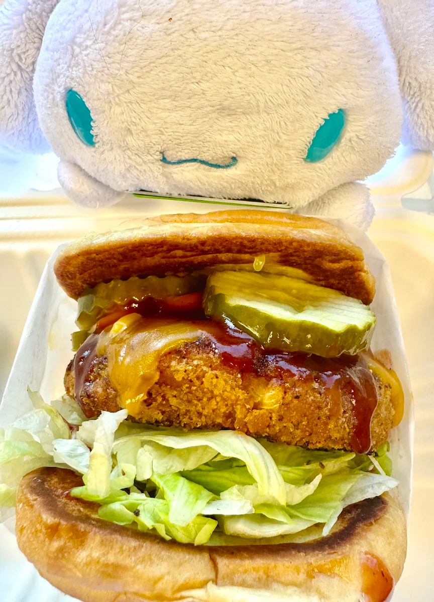 Jalapeños Cheddar Chicken Patty Burger