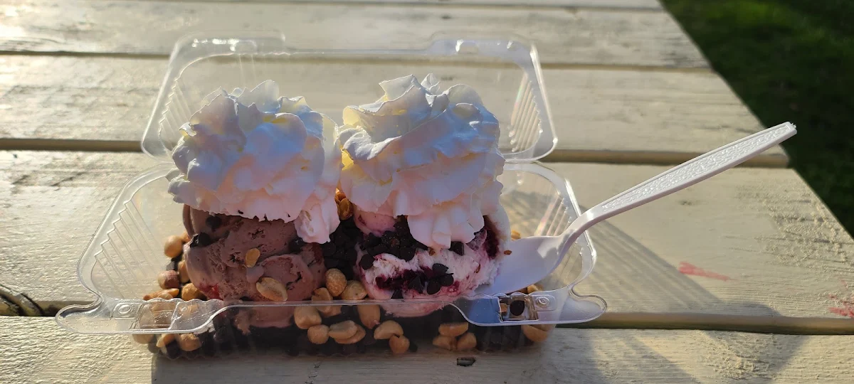 Brownie Sundae