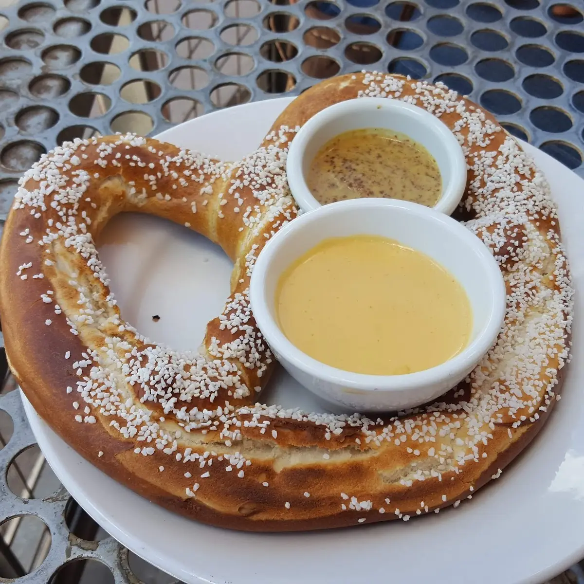Jumbo Soft Pretzel