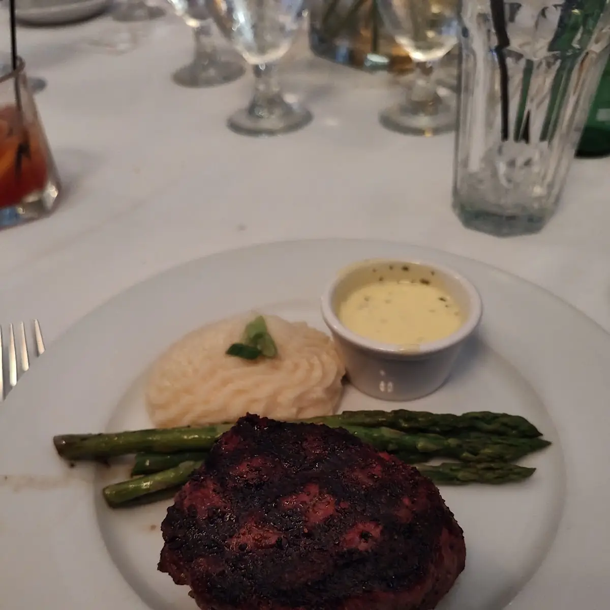 Rib Eye Steak Mashed Potatoes Asparagus