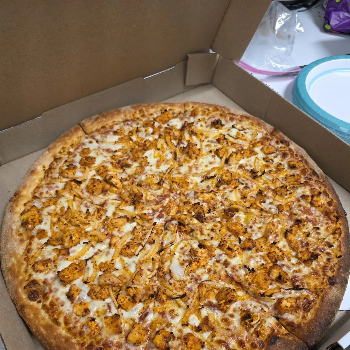 Buffalo Chicken Pizza Combo
