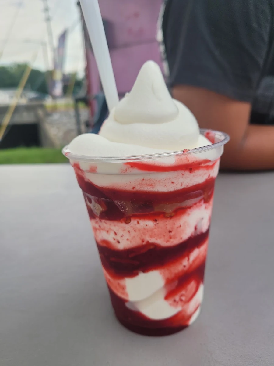 Strawberry Sundae