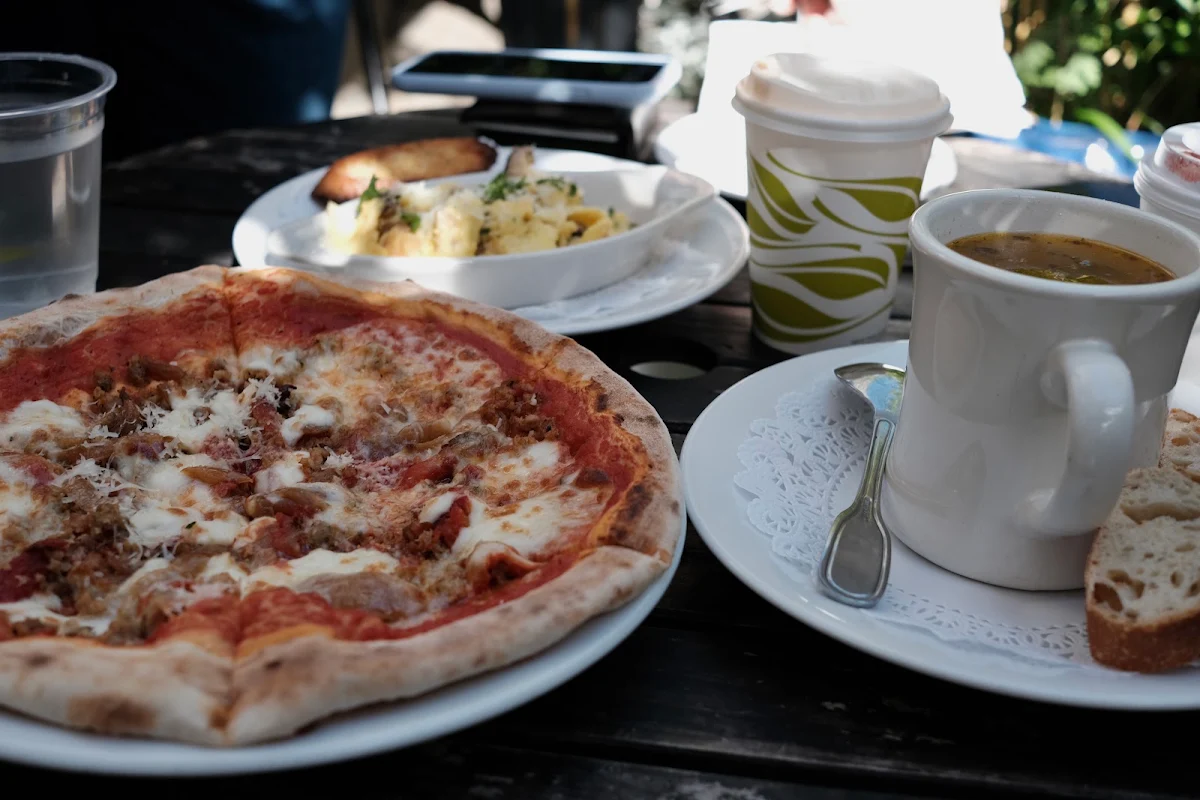Brunch Pizza Funghi