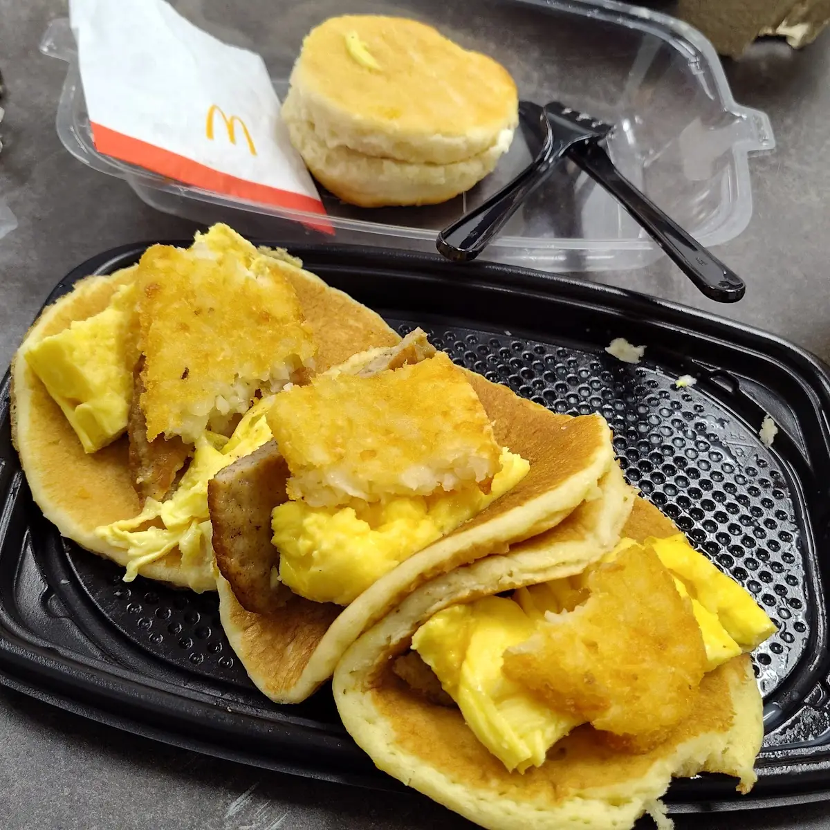 Big Breakfast with Hotcakes