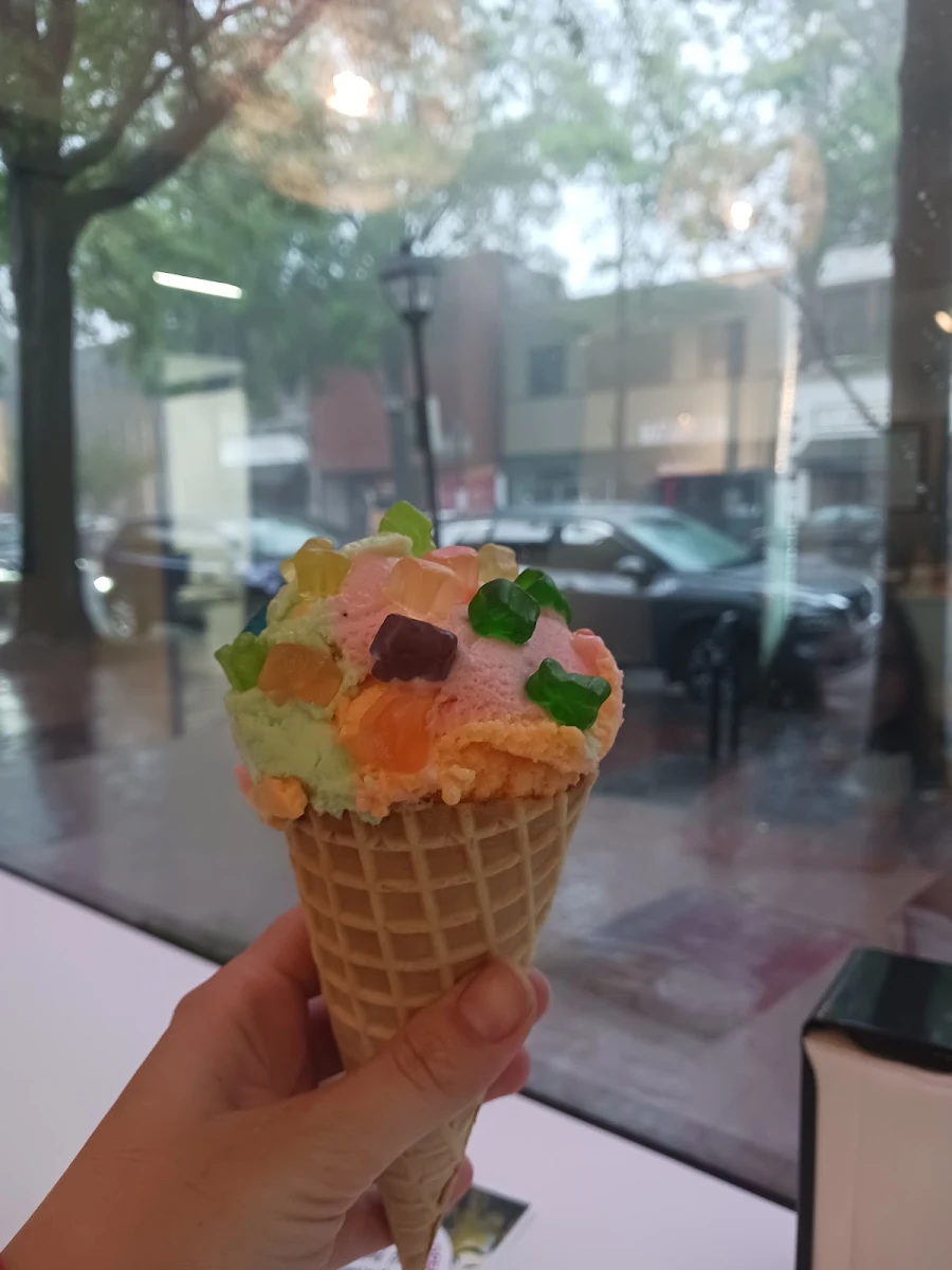Sherbert with Gummy Bears
